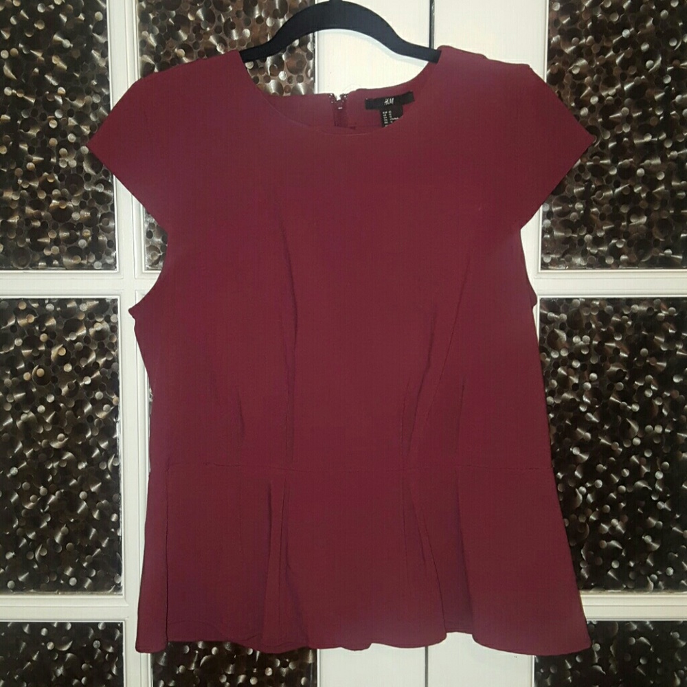 H&M maroon peplum blouse